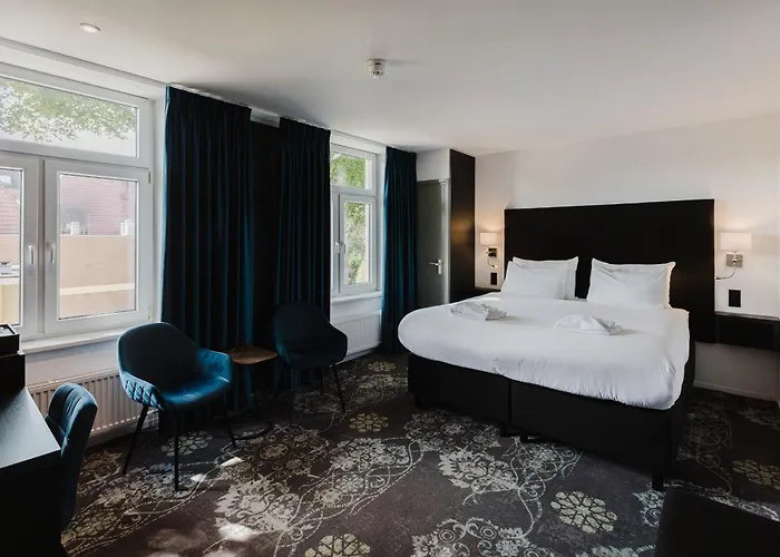 Atlas 4* 法尔肯堡